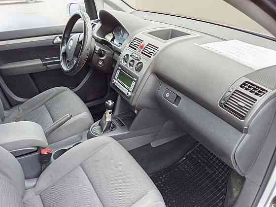 Экономичный минивен 7мест пишите Tiraspol