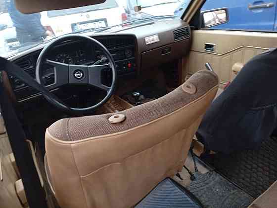 Опель аскона надежная машина пишите скорее. Tiraspol