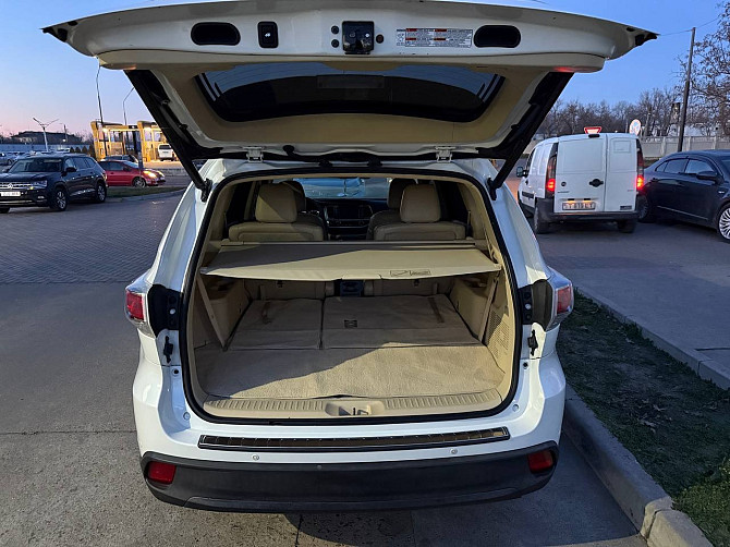 Надежный кроссовер растаможен 7 мест можно на обмен. Тирасполь - изображение 4