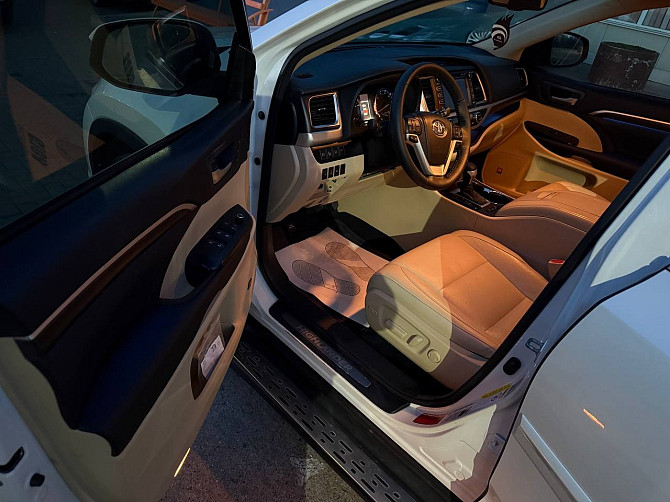 Надежный кроссовер растаможен 7 мест можно на обмен. Тирасполь - изображение 3