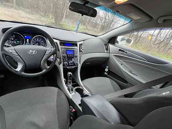 Соната гибрид отличная комплектация на обмен пишите Тирасполь