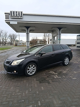 Авенсис только приехала обслужена растаможена на обмен пишите Тирасполь - изображение 1