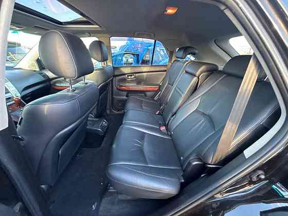 Лексус рх в отличном состоянии на обмен пишите скорее Тирасполь