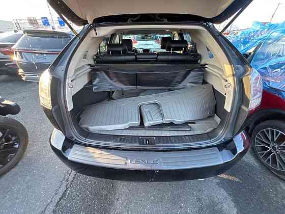 Лексус рх в отличном состоянии на обмен пишите скорее Тирасполь