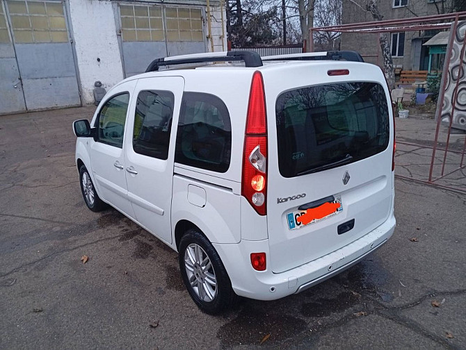 Очень экономный вместительный минивен пишите Тирасполь - изображение 6