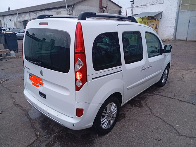 Очень экономный вместительный минивен пишите Тирасполь - изображение 2