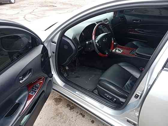 Лексус гс в шикарном состоянии обслужен или на обмен Тирасполь