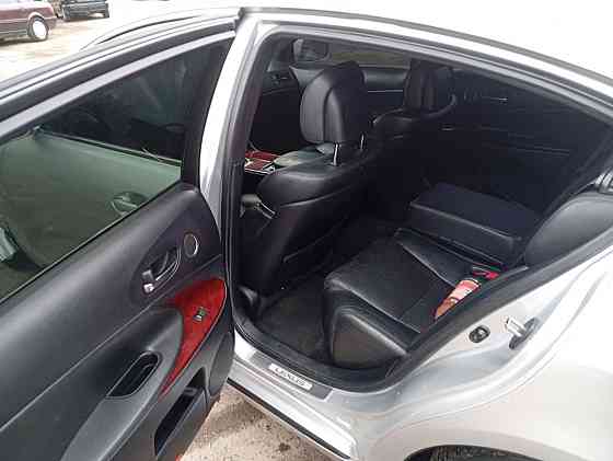 Лексус гс в шикарном состоянии обслужен или на обмен Тирасполь