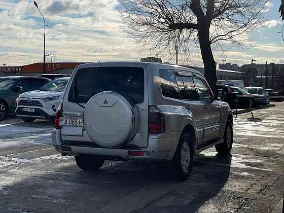 Митсубиси паджеро полный привод Бендеры пишите на обмен. Tiraspol