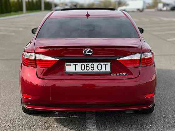 Шикарный лексус ес полностью обслужен пишите Тирасполь