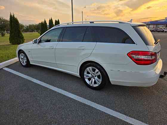 Свежепригнан отличный мерседес на максималке или на обмен пишите Тирасполь