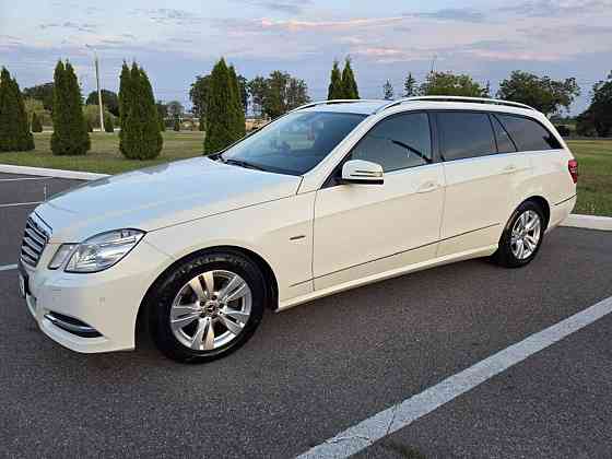 Свежепригнан отличный мерседес на максималке или на обмен пишите Тирасполь