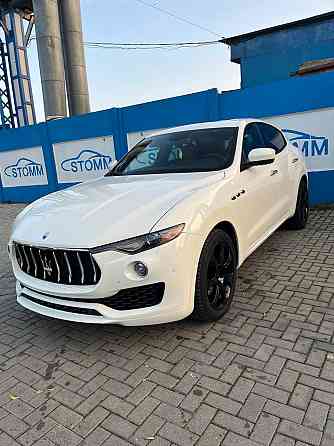 Мазерати Шикарный новенький кроссовер или на обмен пишите Тирасполь