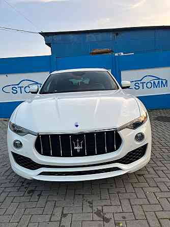 Мазерати Шикарный новенький кроссовер или на обмен пишите Тирасполь