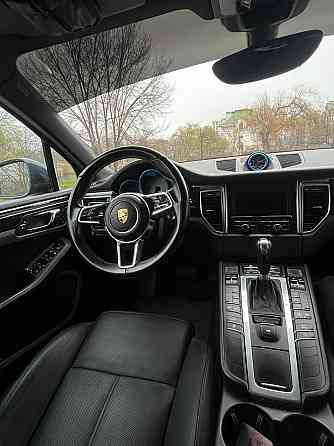 Свежепригнан порш макан максималка на обмен пишите Тирасполь