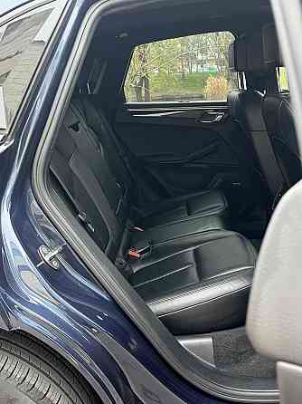 Свежепригнан порш макан максималка на обмен пишите Тирасполь