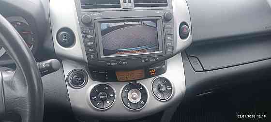 Тайота раф 4 из Германии максималка машинка супер на обмен пишите Тирасполь