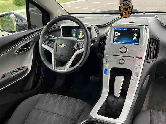 Очень экономичная машина ухоженная можно на обмен пишите Тирасполь