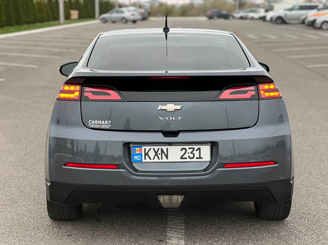 Очень экономичная машина ухоженная можно на обмен пишите Тирасполь - изображение 4