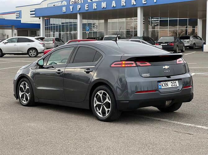 Очень экономичная машина ухоженная можно на обмен пишите Тирасполь - изображение 5