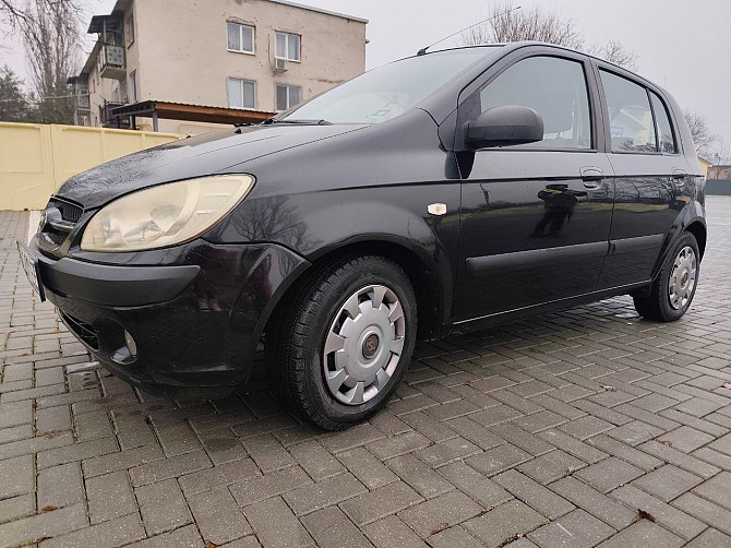 Надежная экономичная машинка в отличном состоянии пишите Тирасполь - изображение 1