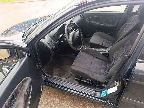 Митсубиси каризма в хорошем состоянии на автомате пишите на обмен Тирасполь