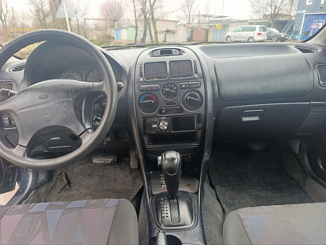 Митсубиси каризма в хорошем состоянии на автомате пишите на обмен Тирасполь - изображение 5