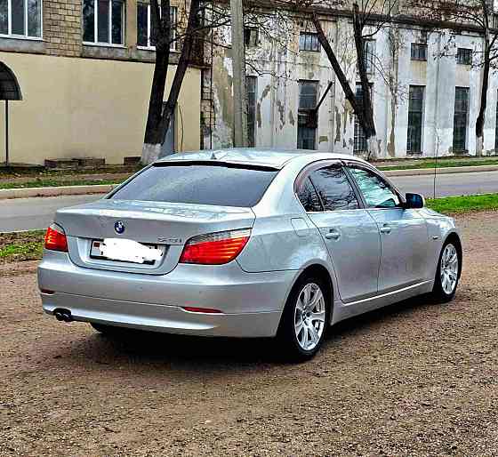 БМВ 525 в отличном состоянии можно на обмен пишите Тирасполь