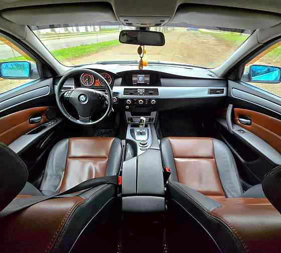 БМВ 525 в отличном состоянии можно на обмен пишите Тирасполь