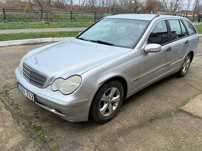 Мерседес в хорошей комплектации на автомате на обмен пишите Тирасполь - изображение 1