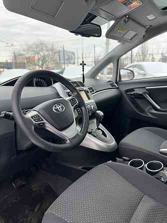 Надежный минивен 7 мест на автомате пишите на обмен. Тирасполь