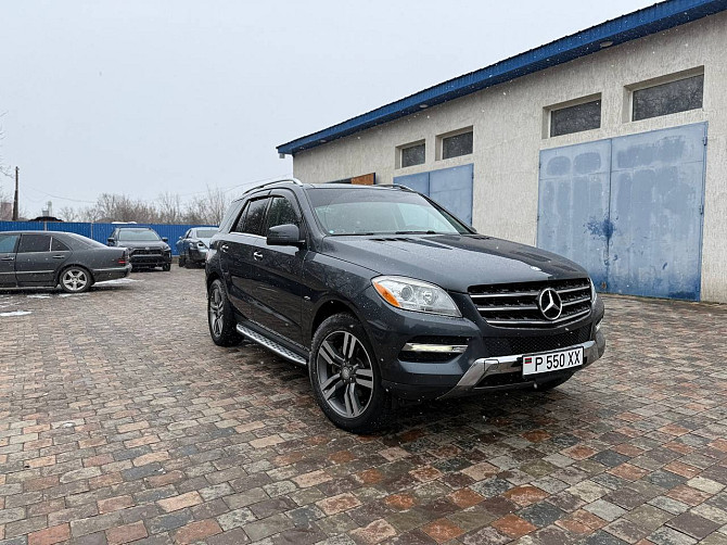 Шикарный мерседес мл в отличном состоянии пишите на обмен Tiraspol - fotografie 8