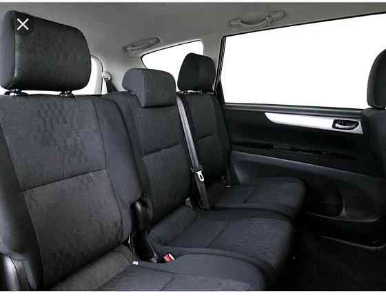 Тайота авенсис верса 7 мест только приехала можно на обмен пишите Tiraspol