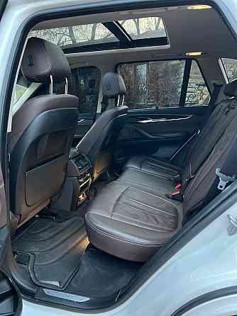 БМВ 5 на максималке обслужен на обмен 77751188 пишите ватсап телеграм Тирасполь