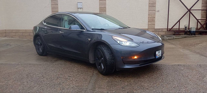 Тесла модел 3 максималка 77751188 на обмен пишите ватсап телеграм Тирасполь - изображение 1