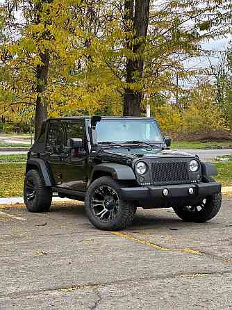 Надежный проходимый джип на обмен пишите 77751188 ватсап телеграм Тирасполь