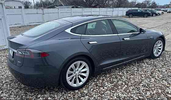 Тксла с максимальная комплектация на обмен пишите 77751188 ватсап телеграм Тирасполь