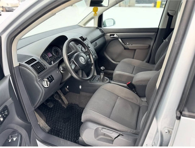 Надежный минивен можно на обмен пишите 77751188 ватсап телеграм Тирасполь - изображение 2