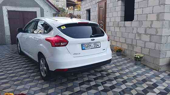 Форд фокус полностью обслужен Тирасполь пишите 77751188 ватсап телеграм Тирасполь