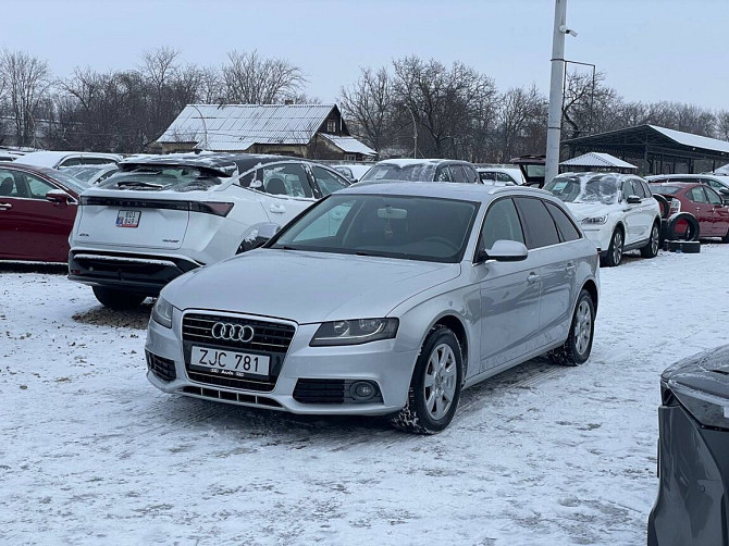 Ауди а4 на автомате полностью обслужена на обмен пишите 77751188 ватсап телеграм Тирасполь - изображение 1