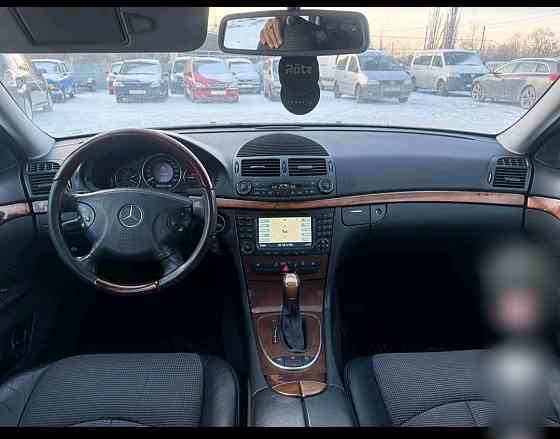 Мерседес 211 отличная комплектация на обмен пишите 77751188 ватсап телеграм Tiraspol