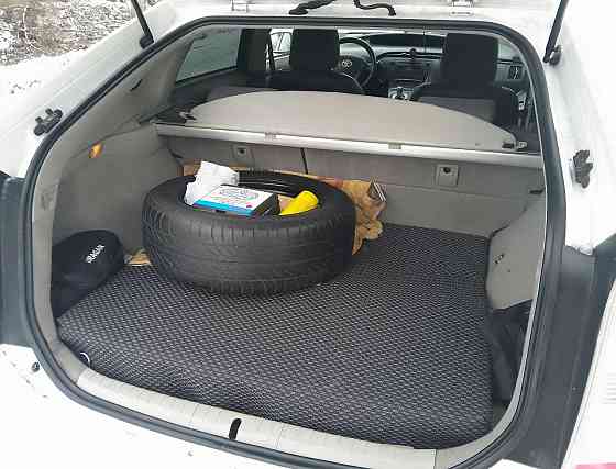 Приус гибрид метан полностью обслужен на обмен пишите 77751188 Тирасполь