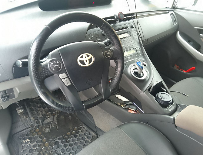 Приус гибрид метан полностью обслужен на обмен пишите 77751188 Тирасполь - изображение 8