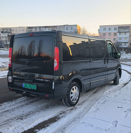 Опель виваро отличный бусик на обмен пишите 77751188 ватсап телеграм Тирасполь - изображение 4