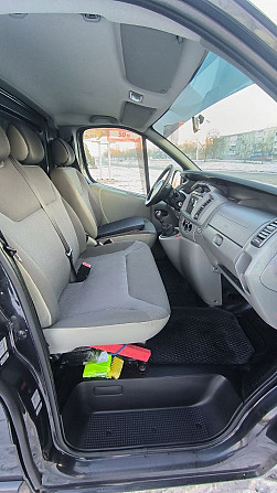 Опель виваро отличный бусик на обмен пишите 77751188 ватсап телеграм Тирасполь - изображение 5