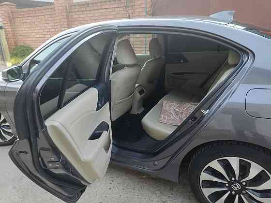 Хонда аккорд максимальная комплектация обслужена пишите 77751188 Тирасполь