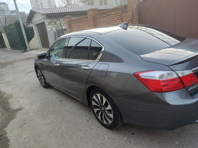 Хонда аккорд максимальная комплектация обслужена пишите 77751188 Тирасполь - изображение 2