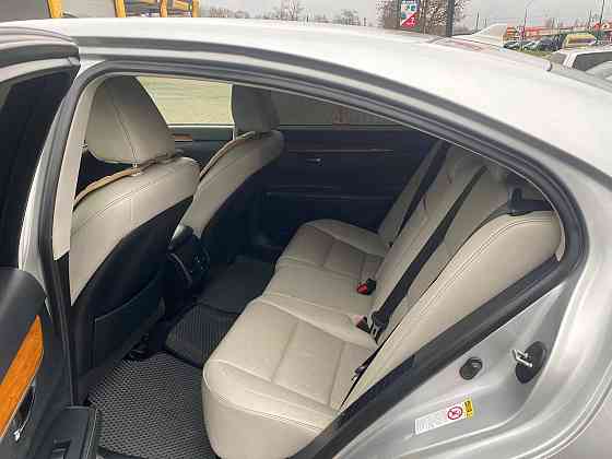 Нейтральные номера отличный лексус пишите на обмен 77751188 Тирасполь