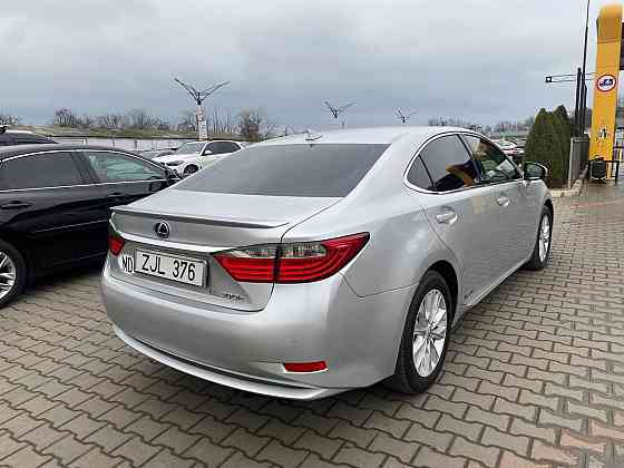 Нейтральные номера отличный лексус пишите на обмен 77751188 Тирасполь