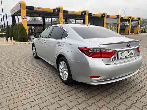 Нейтральные номера отличный лексус пишите на обмен 77751188 Тирасполь